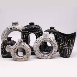 Okrúhla váza v Tvare Donutu - Krémová 23 cm