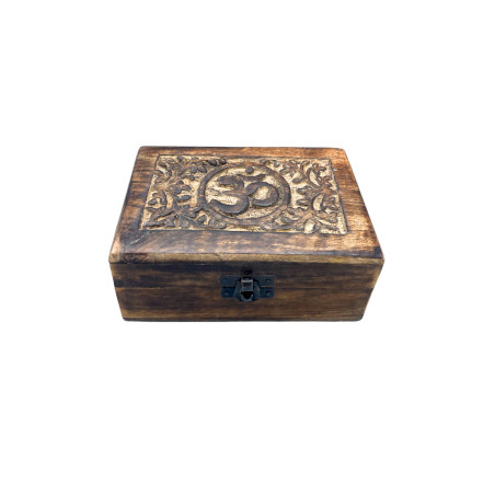 Stredná Drevená Spomienková Krabička 15x10x6cm - Om