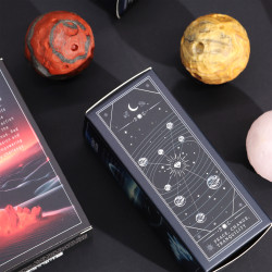 Biely Howlit na Solárnom Stojane zo Zlatého Kameňa - Mesiac 40mm