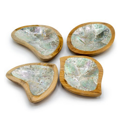 Sada 4 Teakových Mini Misiek s Dekorom Mušlí (rôzne)