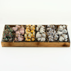 144 Veľkých Dekoračných Drevených Srdiečok so Stojanom Zadarmo