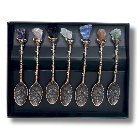 Sada 7 Čarodejníckych Lyžičiek z Bronzu s Drahokamami