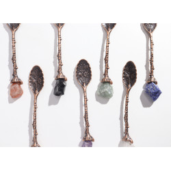 Sada 7 Čarodejníckych Lyžičiek z Bronzu s Drahokamami