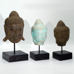 Tichá Hlava Budhu na Stojane – Sivá