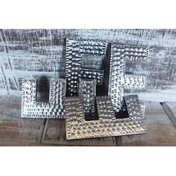 4x Hliníkové Dekoračné Písmená - E