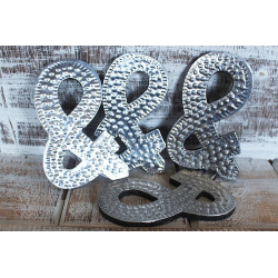 4x Hliníkové Dekoračné Písmená - &