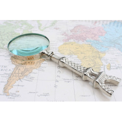 Zväčšovacia Lupa - Eiffelova Veža