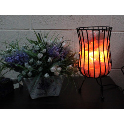 Vysoká Industriálna Lampa s Himalájskou Soľou