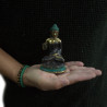 Malý Sediaci Budha - Ruka Hore