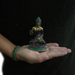 Malý Sediaci Budha - Ruka Hore