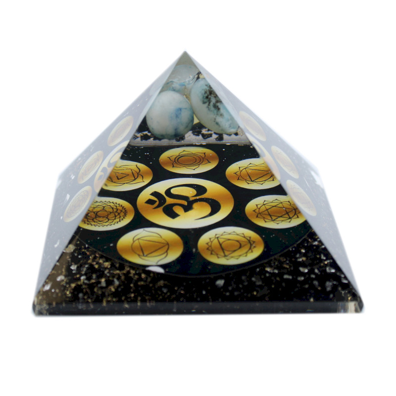 Orgonitová Pyramída - Polnočná Om Čakra- 90mm