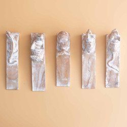 Ručne Vyrezávaná Zarážka do Dverí - Tulenie Mláďa