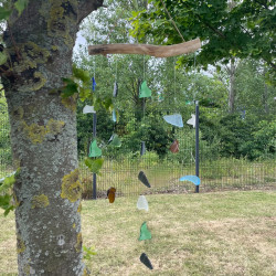 Zvonkohra z Recyklovaného Skla - Viacfarebné