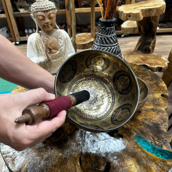 Tibetská Liečivá Gravírovaná Miska - 21cm - Óm a Budha